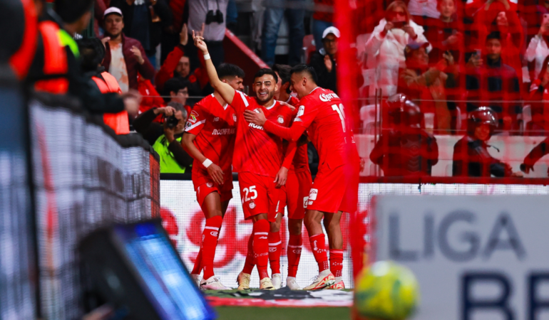 Vega sentenció el marcador ante La Fiera / Foto: Mexsport