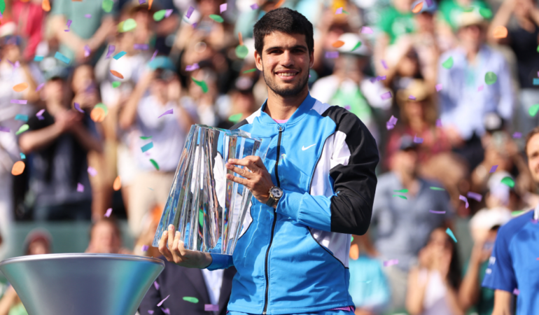 Alcaraz revalidó su título en Indian Wells. FOTO: AFP