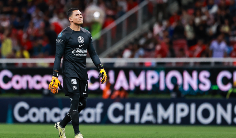 Luis Ángel Malagón tuvo un encuentro con la afición de Chivas / Foto: Mexsport