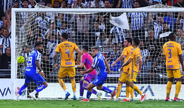 Berterame anotó el gol del empate en el último minuto / Foto: Mexsport