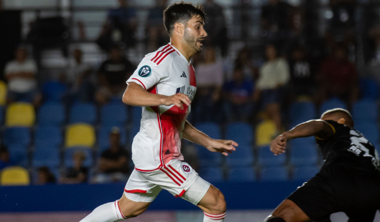 El 10 del Revolution sabe que pueden darle pelea al campeón del futbol mexicano / Foto: Mexsport