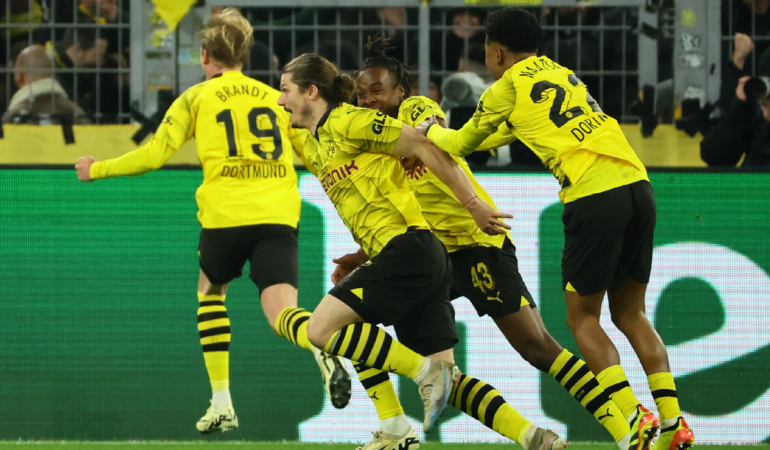 El Borussia Dortmund se sobre puso en casa y goleo al Atlético de Madrid