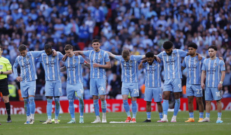 El cuadro inglés remontó lo que parecía una goleada / Foto Reuters