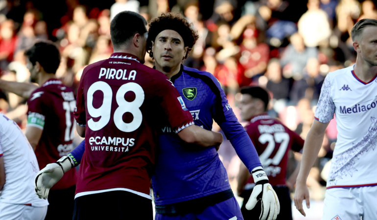 Guillermo Ochoa firmará su tercer descenso Foto_Reuters