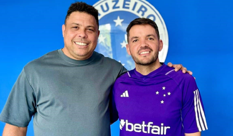 Nicolás Larcamón está a punto de coronarse con Cruzeiro / Foto: @nlarcamon