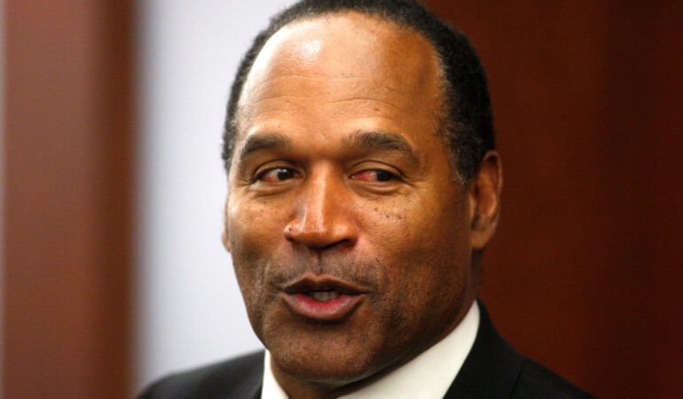 OJ Simpson salió de prisión gracias al papá de las Kardashian. FOTO: Reuters