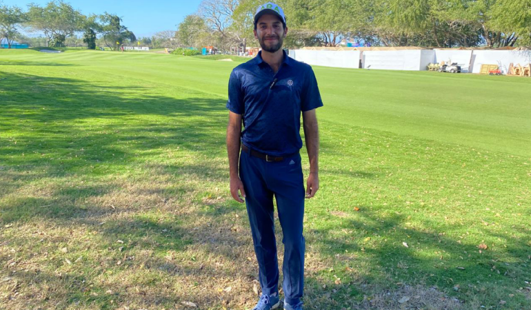 Pepe López nos hablo de la función de un caddie en el golf. Foto: Abril Villegas