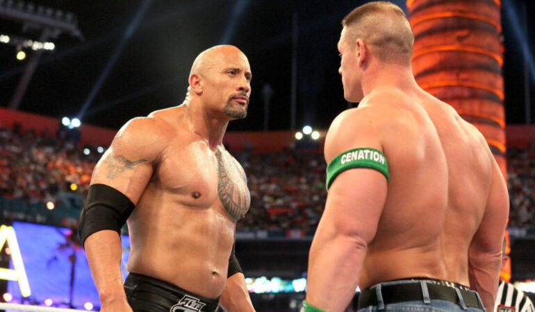The Rock y John Cena fue el combate entre dos generaciones. FOTO: Cortesía WWE