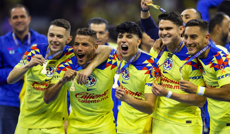 América volvería a usar amarillo para su nueva camiseta / Foto: Mexsport