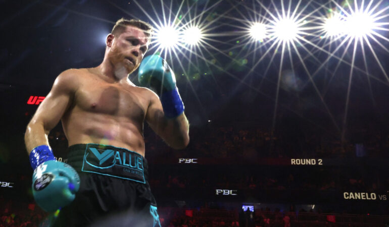 Canelo Álvarez sigue incrementando su fortuna. FOTO: AFP
