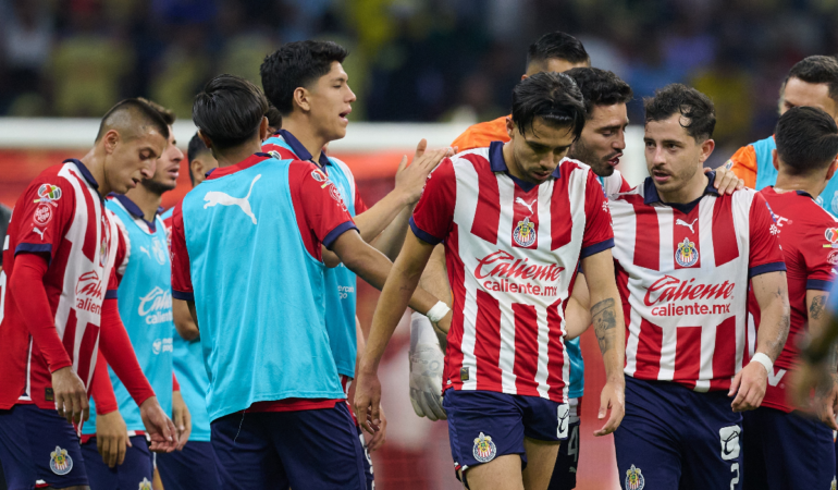 Chivas no le pudo dar la alegría a su afición. Foto: Mexsport