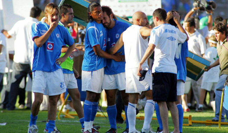 Cruz Azul tiene malos resultados al buscar coronarse fuera de casa. FOTO: Mexsport