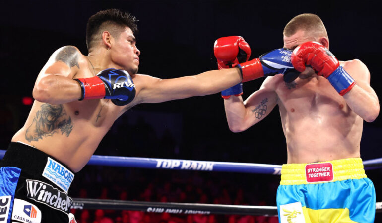 Denys Berinchyk venció al Vaquero Navarrete. FOTO: Cortesía @@trboxeo