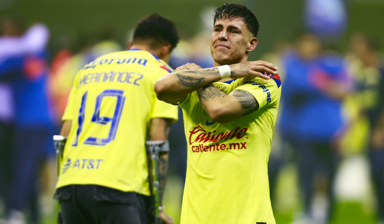 El Chicote Calderón agradeció a su familia por salir campeón con América foto_ Mexsport