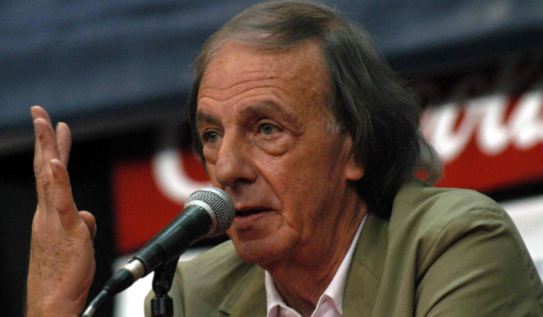 Menotti era apasionado de la música así como del futbol / Foto: Mexsport