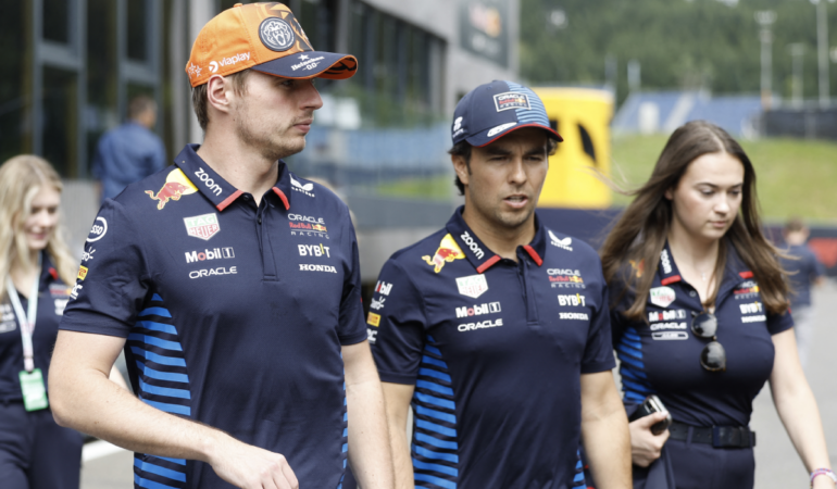 Checo Pérez culpó a su monoplaza de las malas clasificaciones / Foto: Reuters