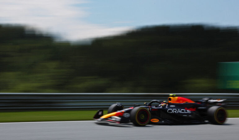Checo Pérez será séptimo en la carrera sprint de Austria. FOTO: Reuters