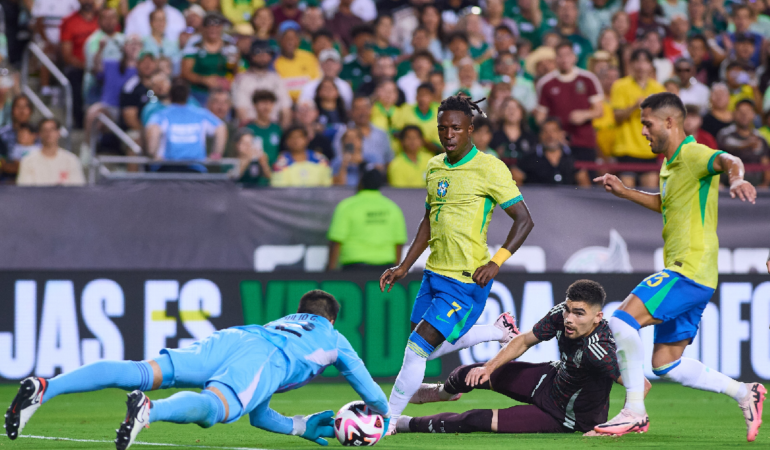 La prensa brasileña opinó sobre la Selección Mexicana foto- Mexsport