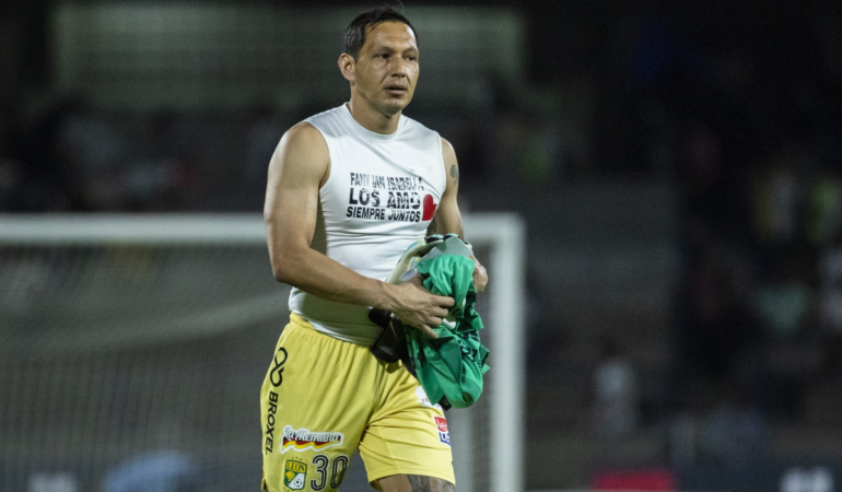 Rodolfo Cota suma dos títulos de Liga MX / Foto: Mexsport