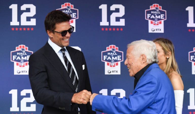 Tom Brady ingresó al Salón de la Fama de los Patriots. Foto: AFP
