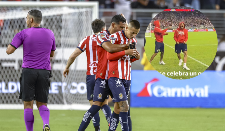 Chicharito Hernández festejó el gol de Chivas. Foto: Mexsport