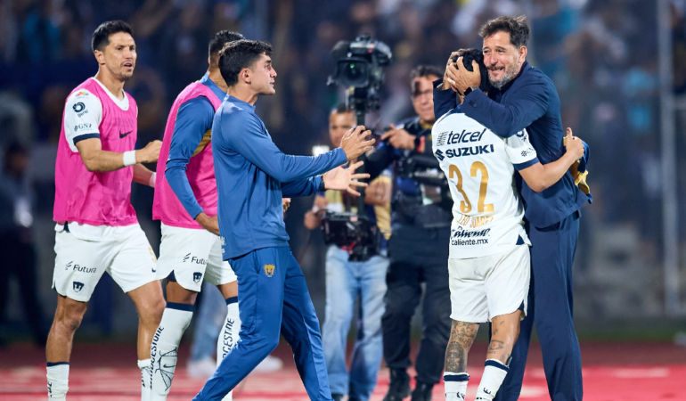 Gustavo Lema sabe que Pumas tiene que pelear por el campeonato / Foto: Mexsport