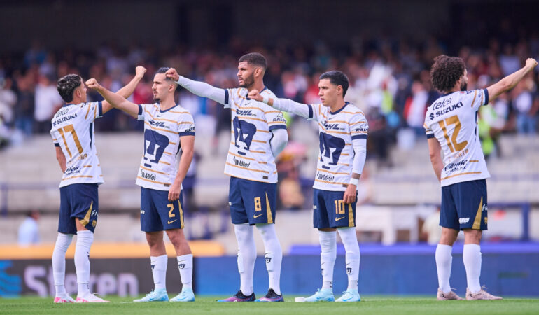 Leo Suárez sería baja de Pumas muchas semanas. FOTO: Mexsport