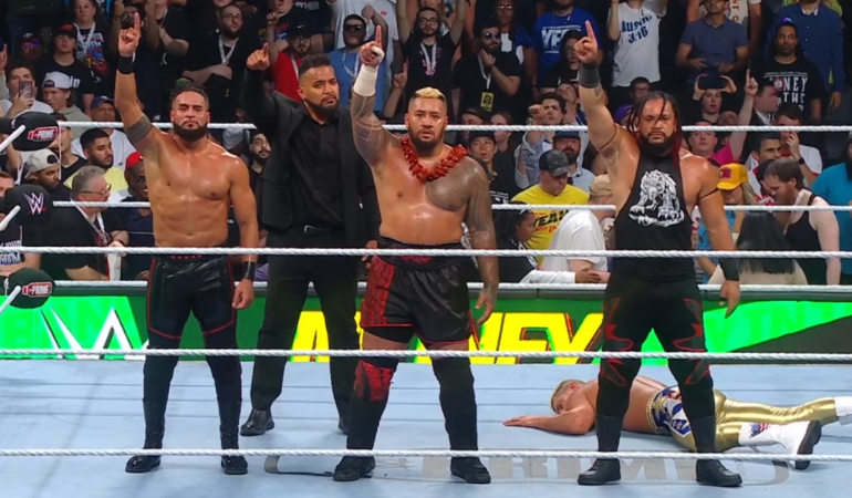 Solo Sikoa cubrió a Cody Rhodes tras un Samoan Spike / Foto: Cortesía WWE
