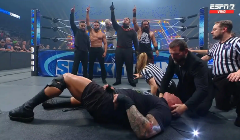 The Bloodline atacó brutalmente a Randy Orton / Foto: Cortesía WWE