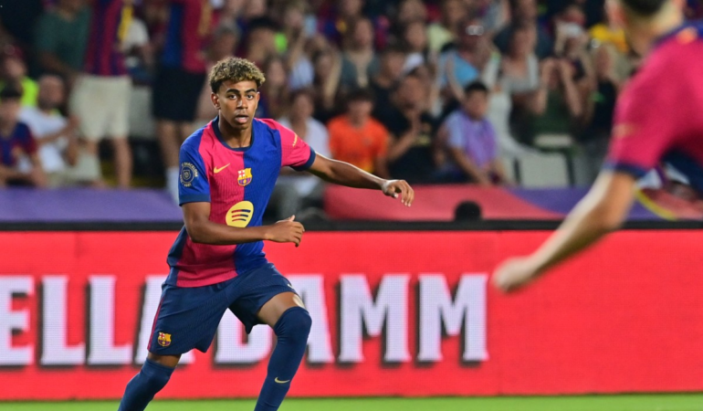 El padre del jugador del Barcelona, Lamine Yamal fue atacado en su residencia. Foto: AFP