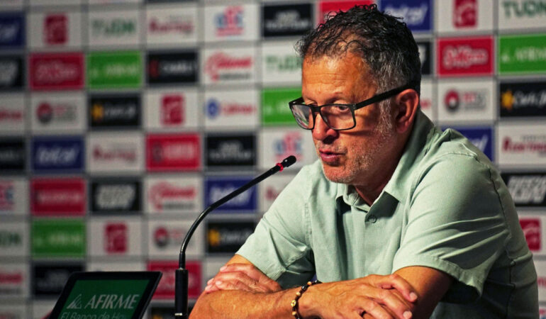 Juan Carlos Osorio acepta que podría salir de Tijuana, pero lo ve difícil. FOTO: Mexsport