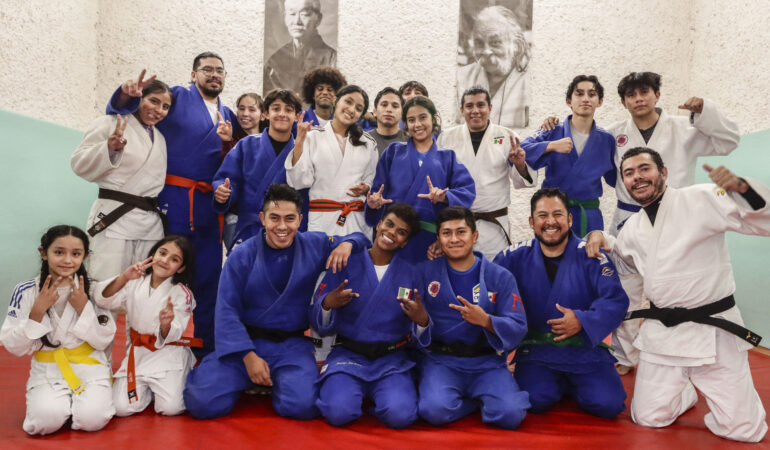 Prisca Awiti es la inspiración de todos en King Brothers Academy. FOTO: RAMÓN ROMERO