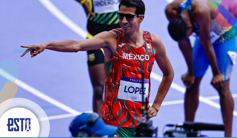 Tonatiú López ganó en su repechaje de los 800m. FOTO: Luis Garduño | ESTO