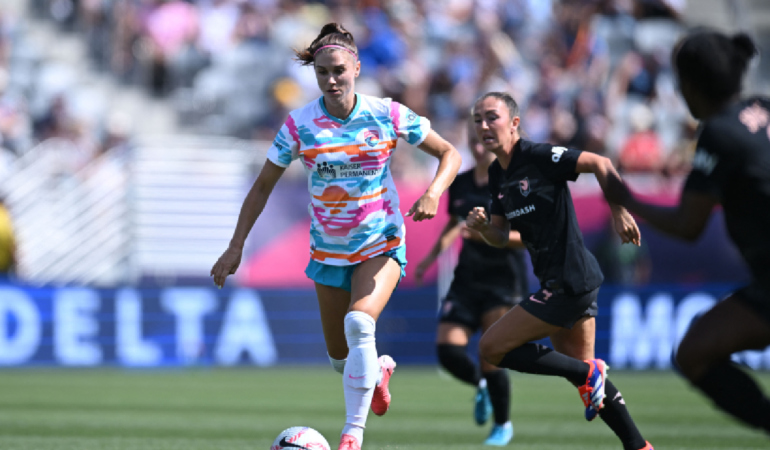 Alex Morgan es una de las futbolistas que sabe del crecimiento de la Liga MX Femenil / Foto: Reuters