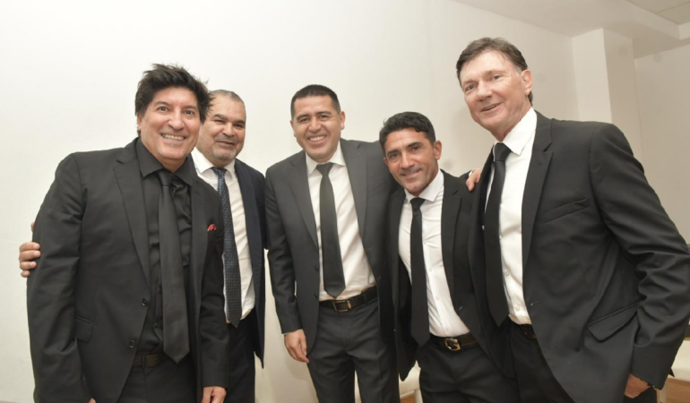 Las nuevas figuras del Salón de la Fama del Futbol. Foto: @famasalon
