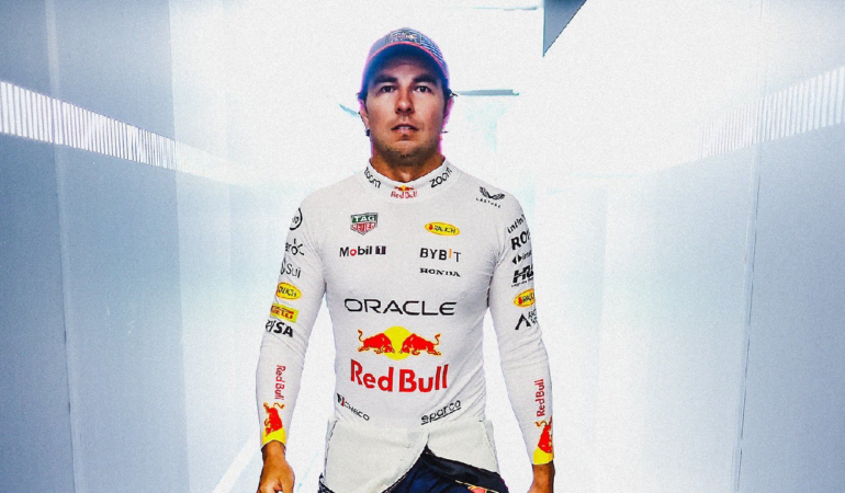 Sergio Pérez sumó unidades en el Gran Premio de Singapur. Foto: @SchecoPerez