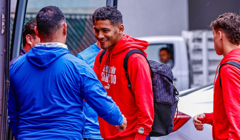 Tiba Sepúlveda regresará a jugar con Chivas tras una lesión. FOTO: Luis Garduño | ESTO
