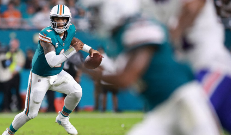 SinTua Tagovailoa Miami Dolphines no gana. Foto: AFP. Foto_ AFP