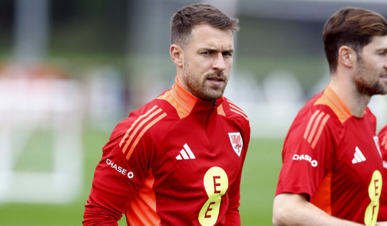 Aaron Ramsey tenía una maldición cuando anotaba goles. FOTO: Reuters