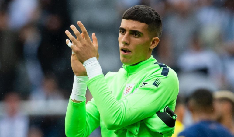 Álex Padilla abandonó la concentración de la Selección Mexicana para volver a España / Foto: @padilla_1_
