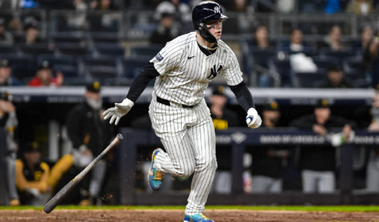 Alex Verdugo es uno de los mexicanos presentes en la postemporada de la MLB foto_ Reuters