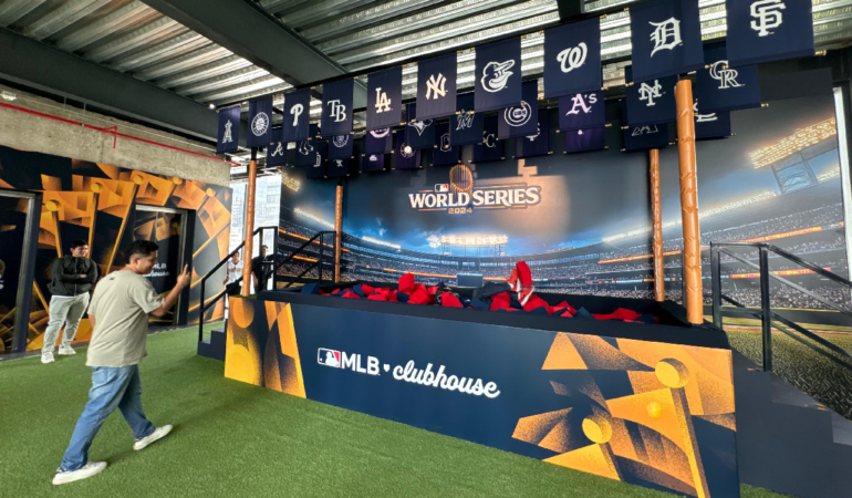 El Club House de la MLB está listo para recibir a los aficionados del beisbol / Foto: Arturo Méndez
