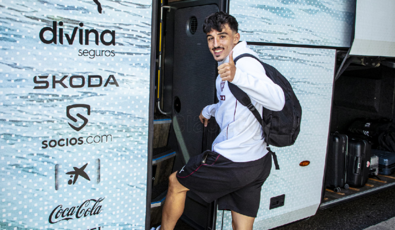 El cuadro del Valencia ya viaja a Puebla para enfrentar a la Selección Mexicana. Foto: @valenciacf