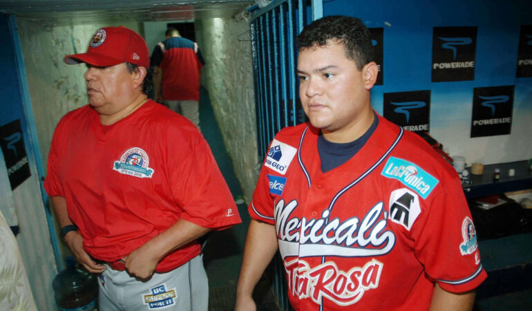 Fernando Valenzuela tuvo un hijo que incursionó en el beisbol. FOTO: Mexsport