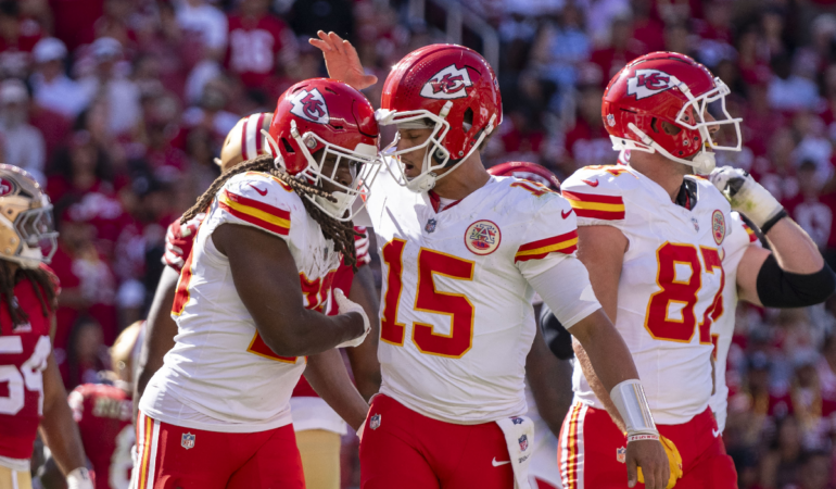 Kansas City sigue invicto en la temporada de la NFL foto_ Reuters