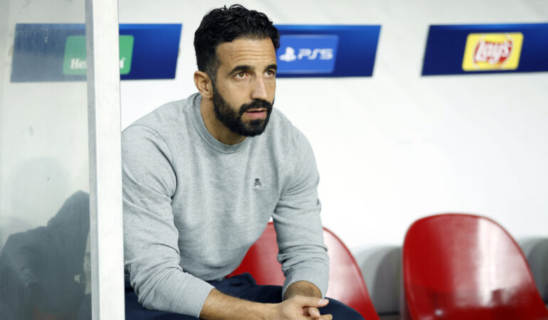 Rúben Amorim podría ser el entrenador del Manchester United. FOTO: Reuters