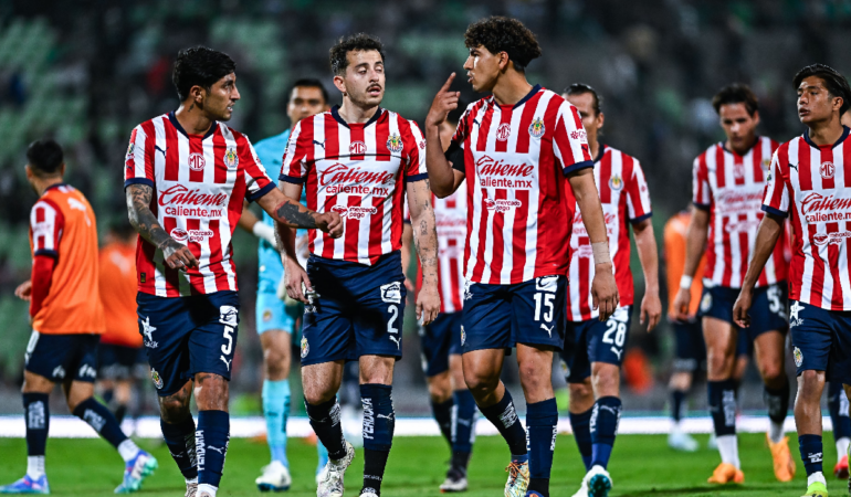 Chivas se enfrentará al Atlas en el Play In foto_ Mexsport