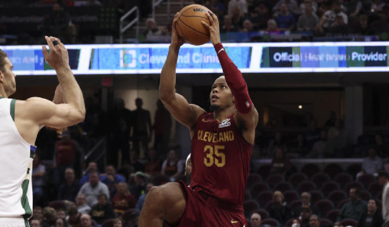 Cleveland busca mantener el invicto en la NBA. Foto: AFP