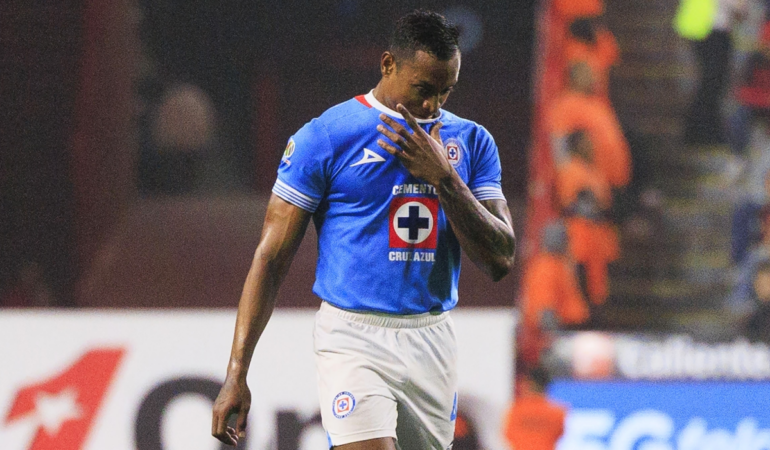 Cruz Azul perdió la cabeza ante Xolos