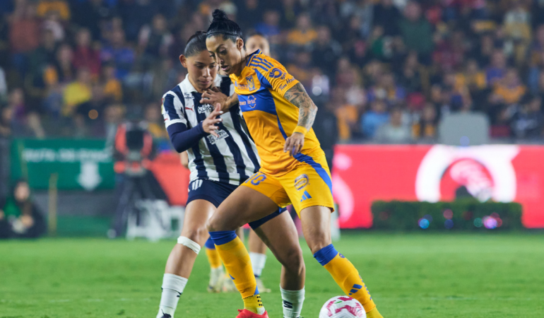 Jennifer Hermoso podría ganar sus primero título en la Liga MX Femenil. Foto: Mexsport
